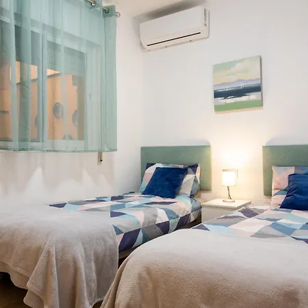 Ninfa - Wifi, Piscina, A/c, Lavadora, Silla De Ruedas Bienvenidas Fuengirola